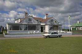 Hotels In And Near Seahouses Late Break Beach House Hotel Seahouses